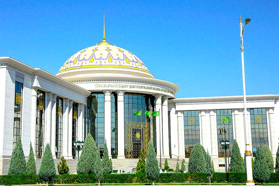 Türkmenistanyň Daşary işler ministrliginiň Halkara gatnaşyklary instituty «Açyk gapylar» günlerini geçirýär