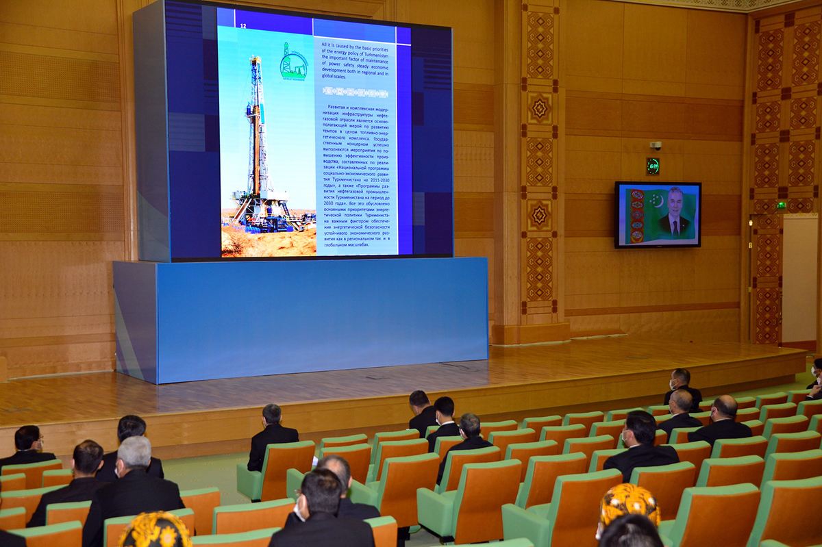 Achievements of neutral Turkmenistan at the exposition of the international exhibition