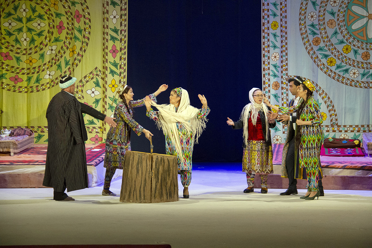 Женихи проходят конкурс уже более 20 лет