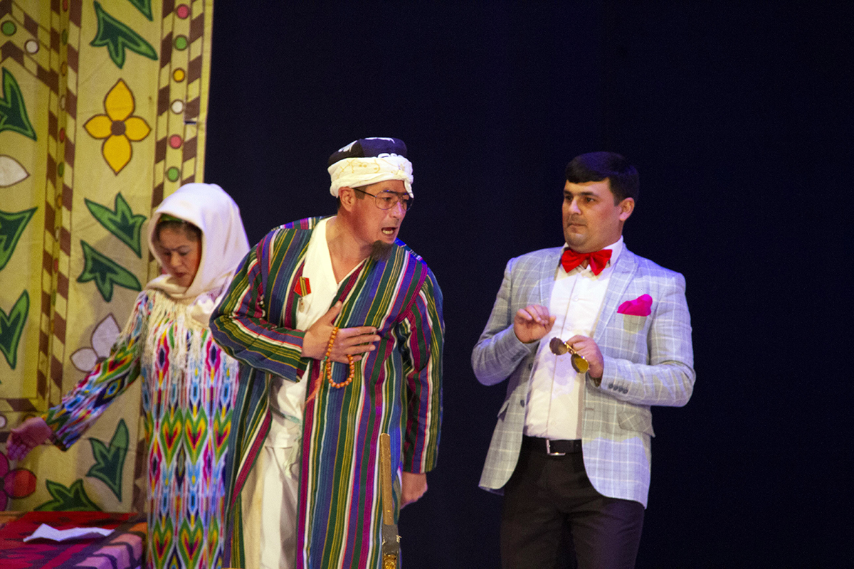 Женихи проходят конкурс уже более 20 лет