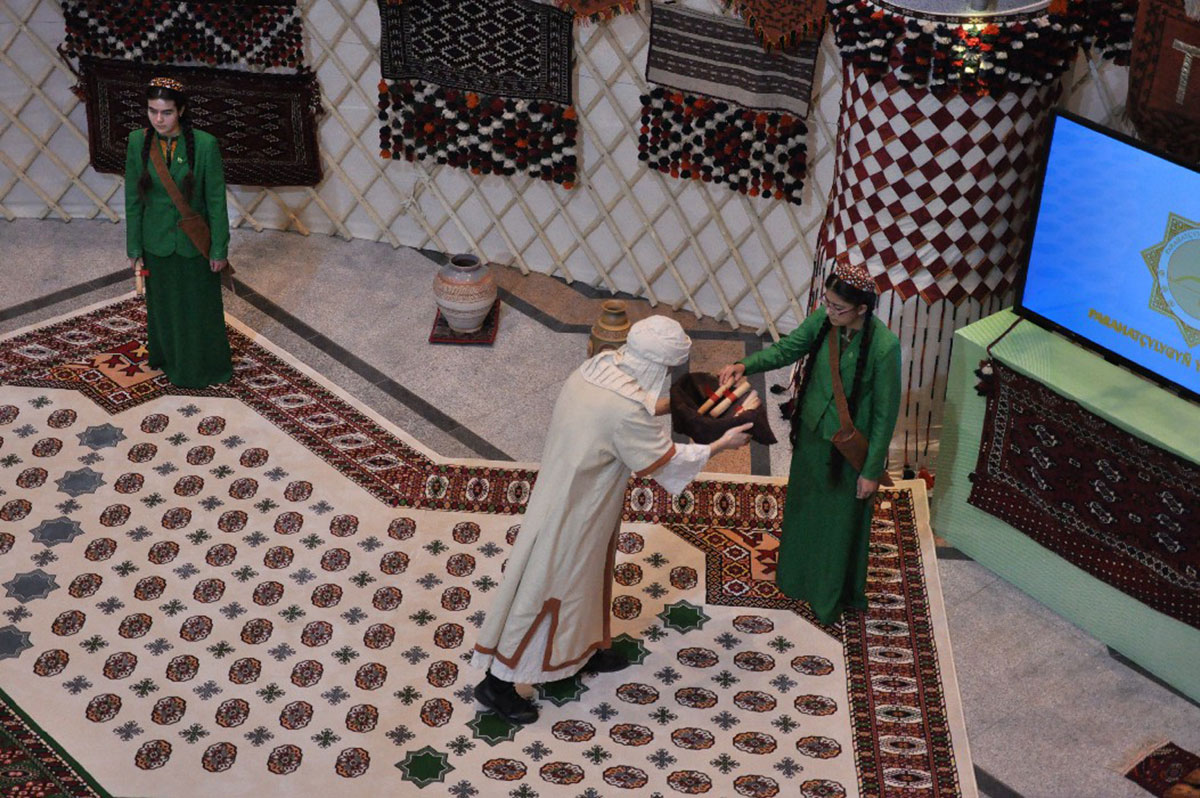 «Юные вестники мира»: игра третья