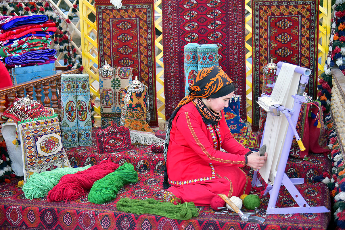 Diýarymyzyň iň gowy etrabyna Türkmenistanyň Prezidentiniň baýragy gowşuryldy