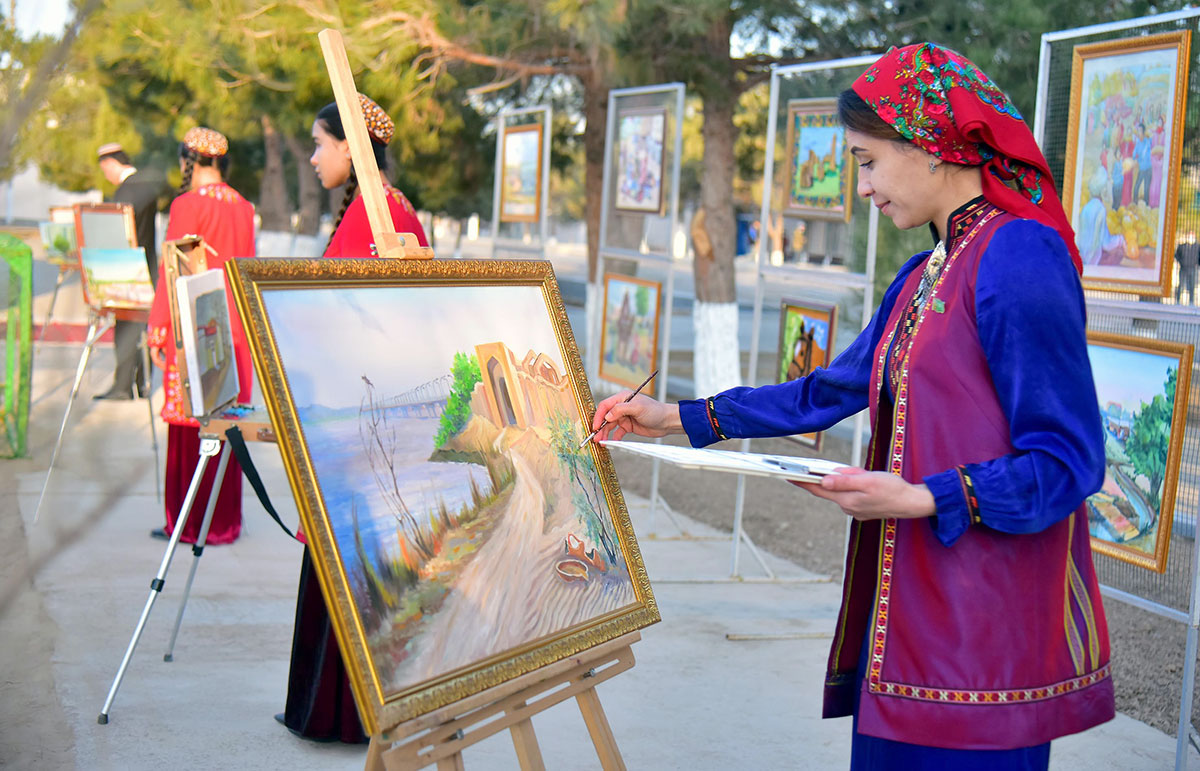 Diýarymyzyň iň gowy etrabyna Türkmenistanyň Prezidentiniň baýragy gowşuryldy