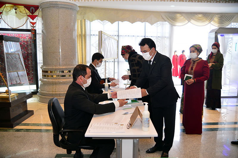 Türkmenistanda Prezident saýlawlary geçirildi