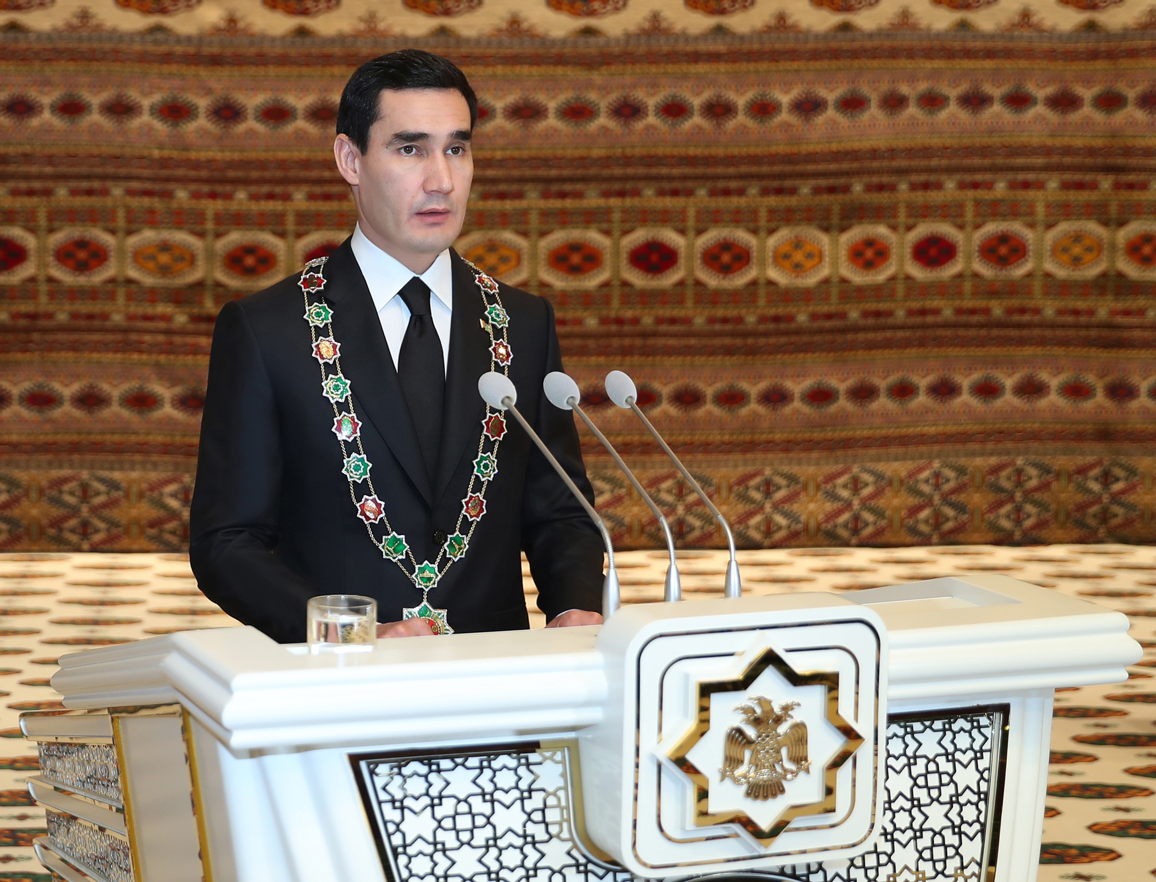 Türkmenistanyň Prezidenti Serdar Berdimuhamedowyň wezipä girişmek dabarasyndaky çykyşy