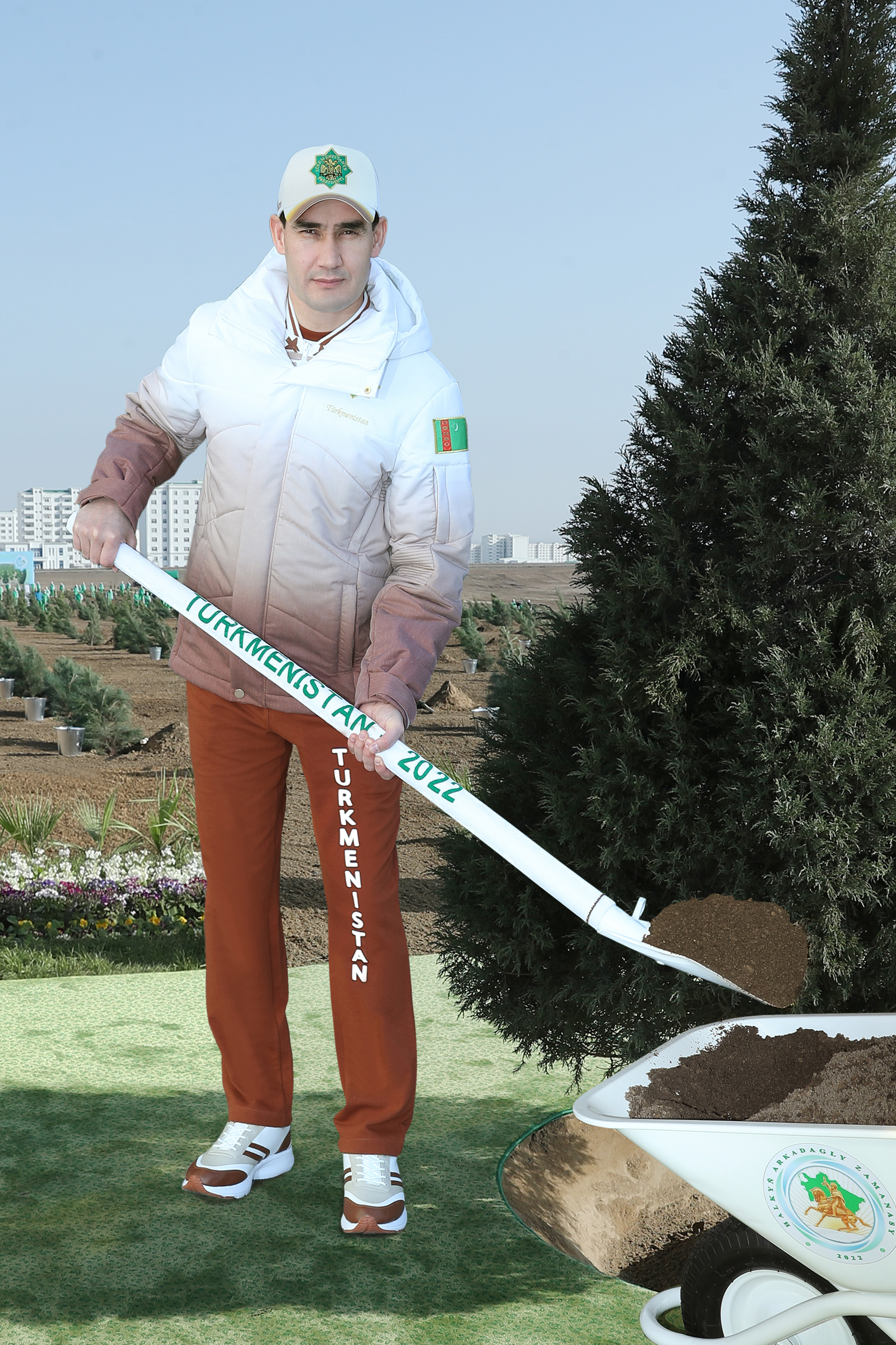 Hormatly Prezidentimiz Serdar Berdimuhamedow köpçülikleýin bag ekmek dabarasynyň ýazky möwsümine gatnaşdy