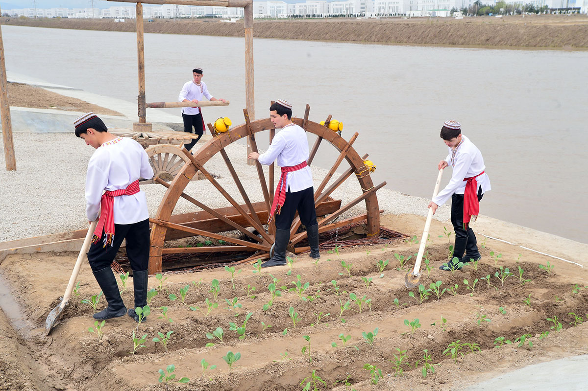 Ýurdumyzda Milli bahar baýramy — Halkara Nowruz güni bellenilýär