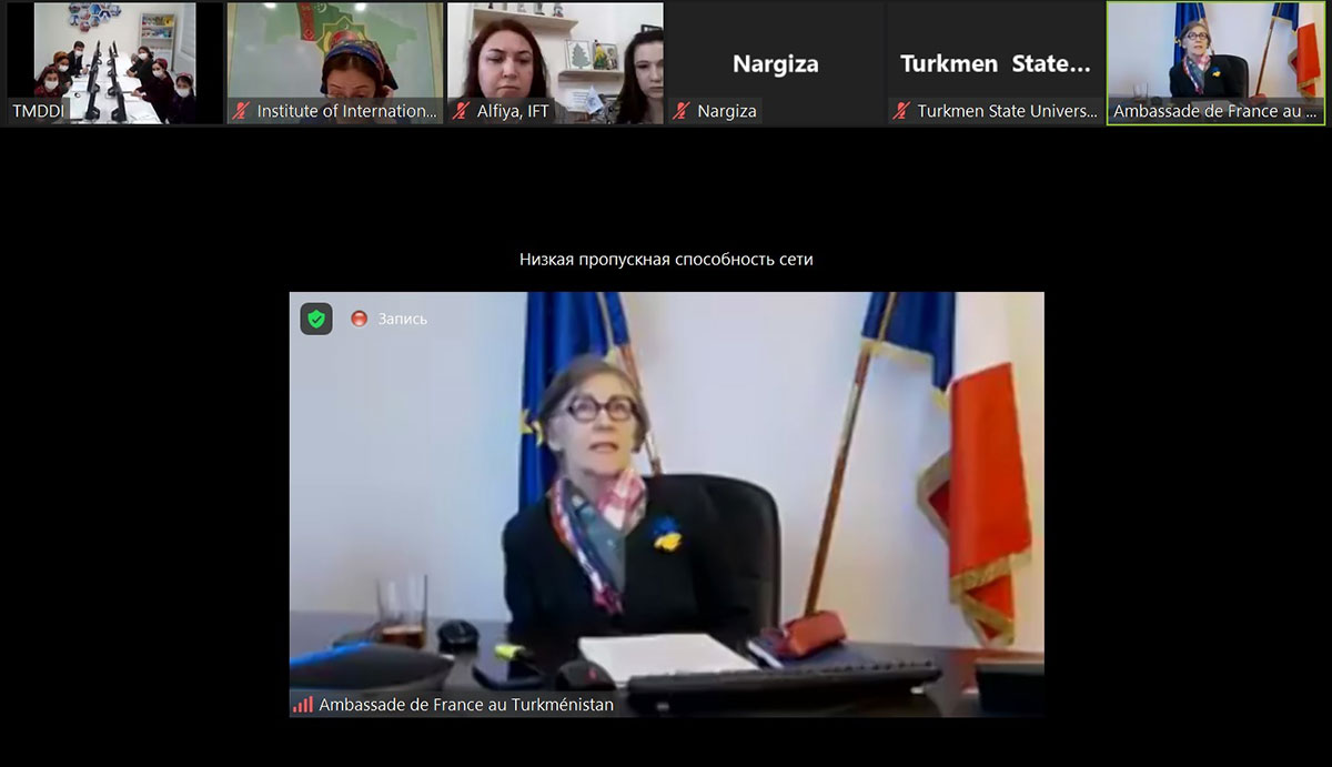 «Grenoble» neşirýaty fransuz dilini öwrenmegiň täze usulyny hödürledi