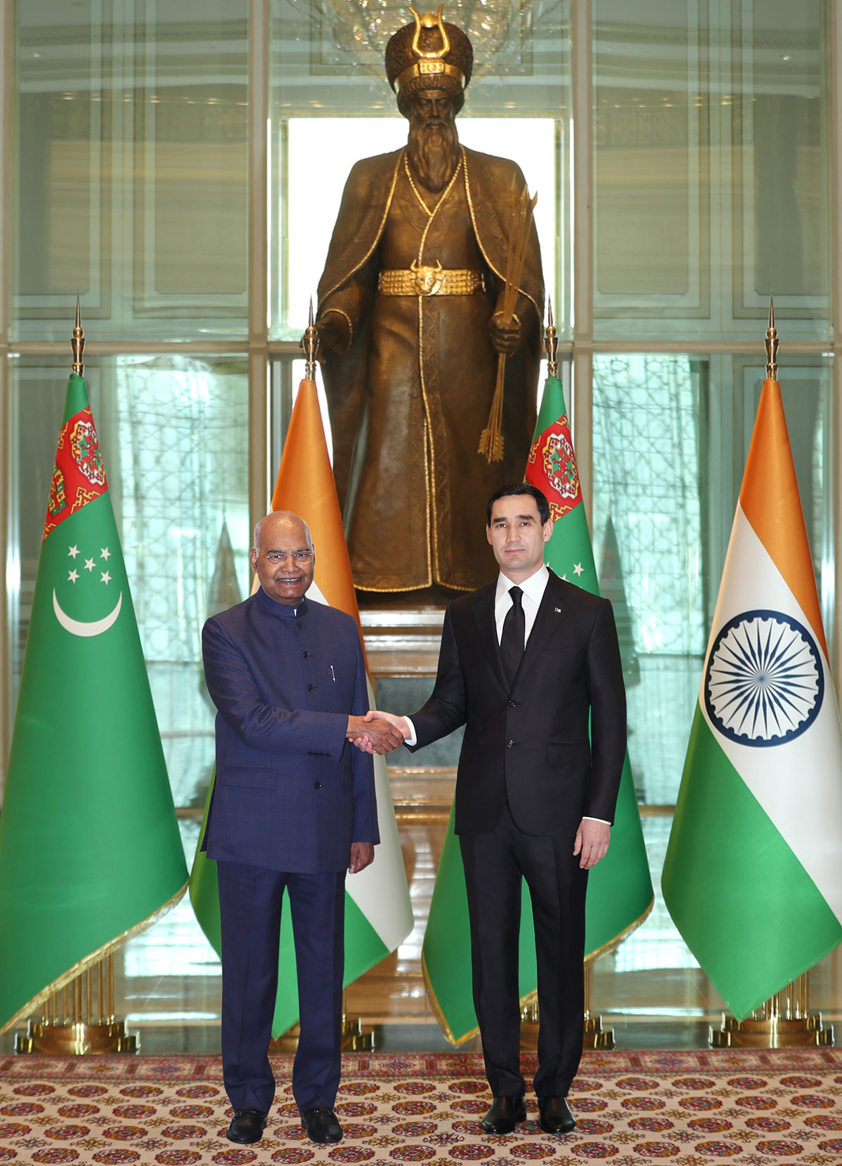 Türkmenistanyň Prezidenti Serdar Berdimuhamedowyň we Hindistan Respublikasynyň Prezidenti Ram Nath Kowindiň arasynda gepleşikler geçirildi