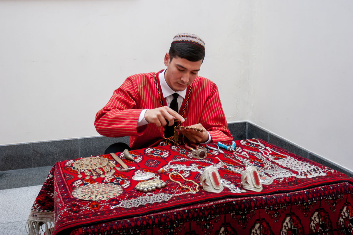 Şägirt halypadan ozdurmasa, hünär ýiter