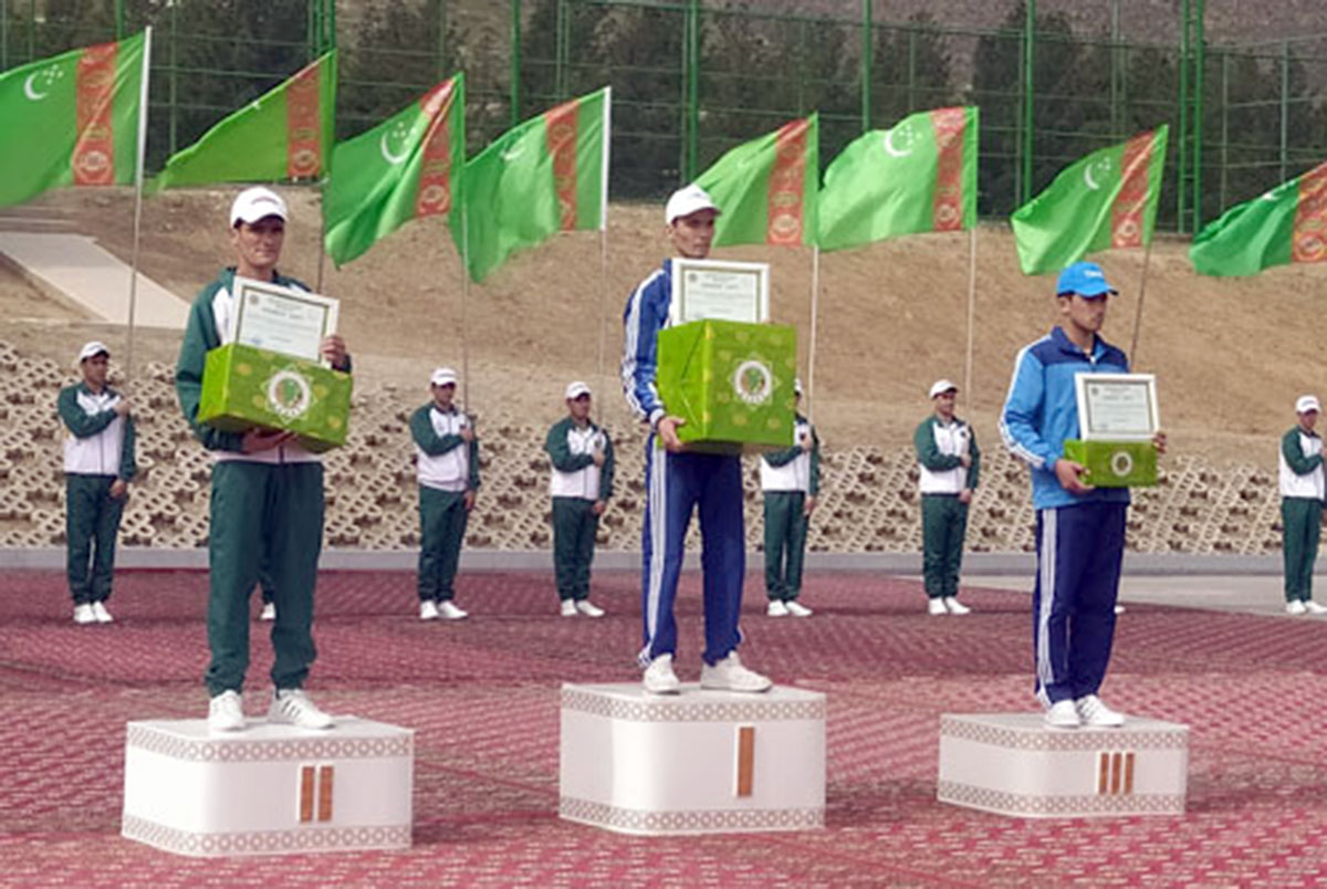 Bütindünýä saglyk güni mynasybetli