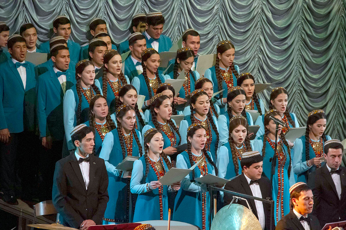 Сухан Туйлиев: национальная музыка, написанная сердцем