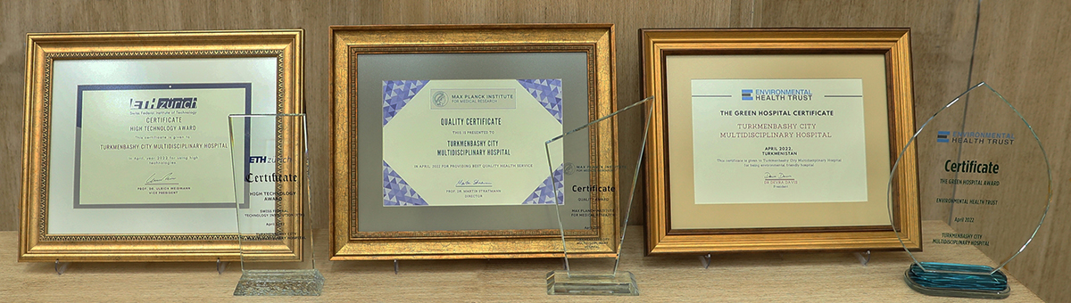 Президент Туркменистана принял участие в открытии многопрофильной больницы в городе Туркменбаши