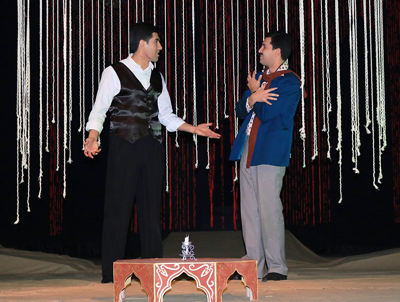 Роман Амана Кекилова «Любовь» воплощён на театральной сцене