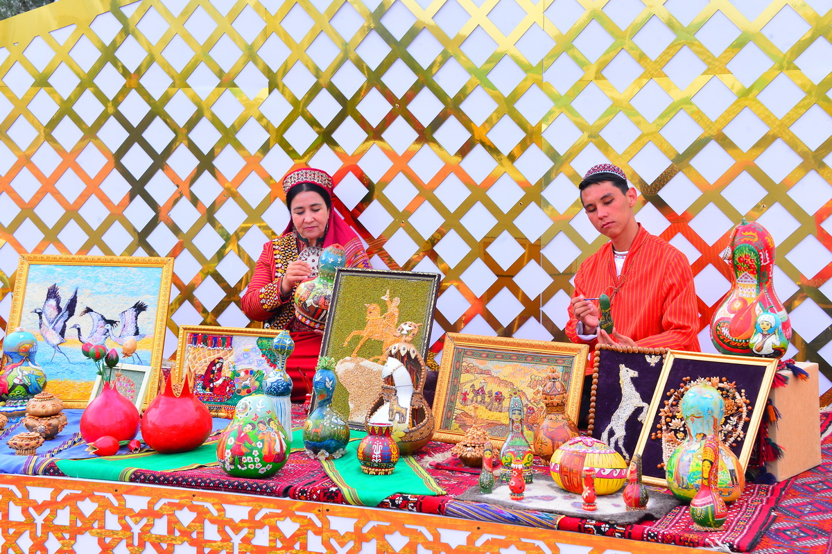 Balkan atçylyk sport toplumyndaky baýramçylyk at çapyşyklary