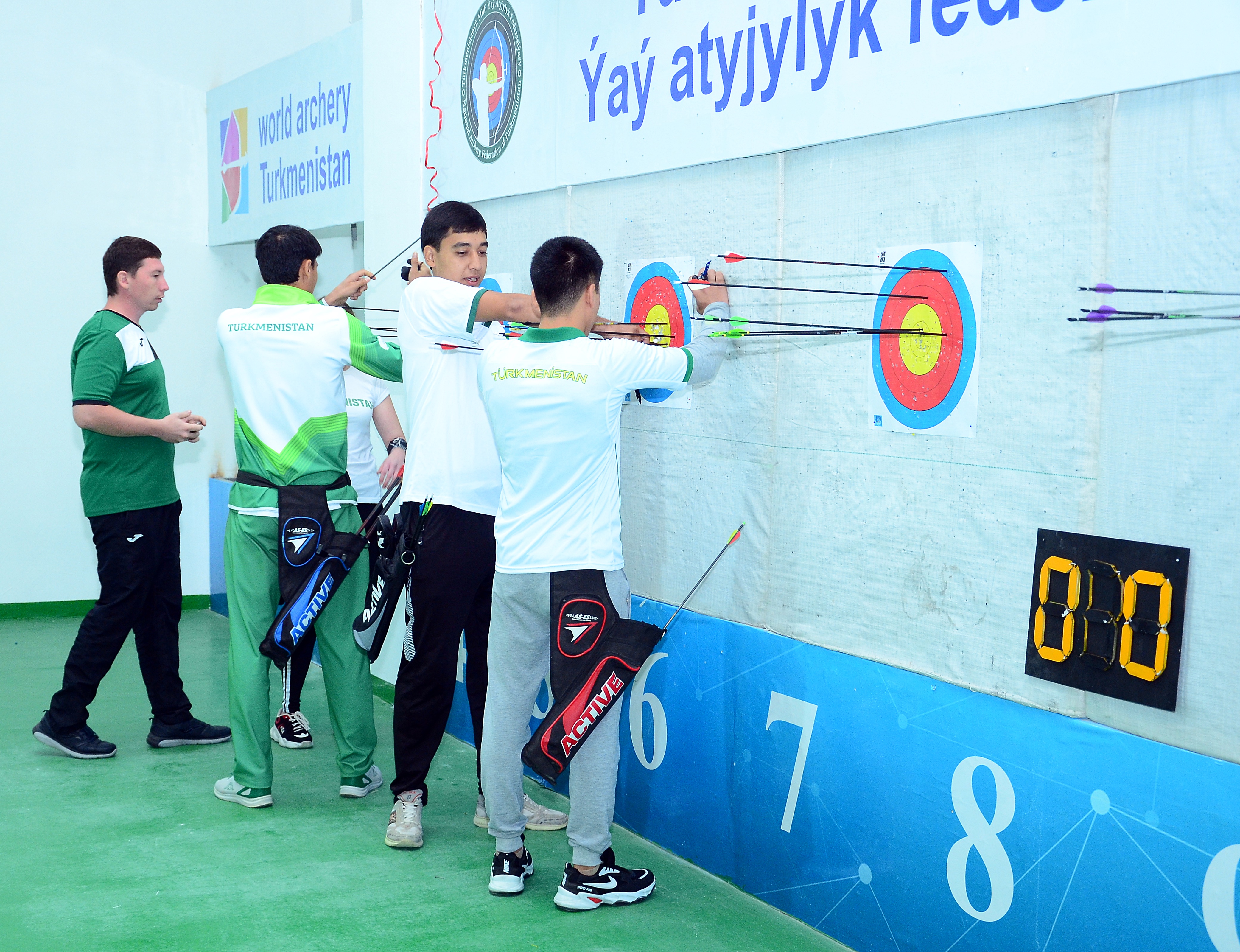 Peýkamçylar arasynda ýaryş geçirildi