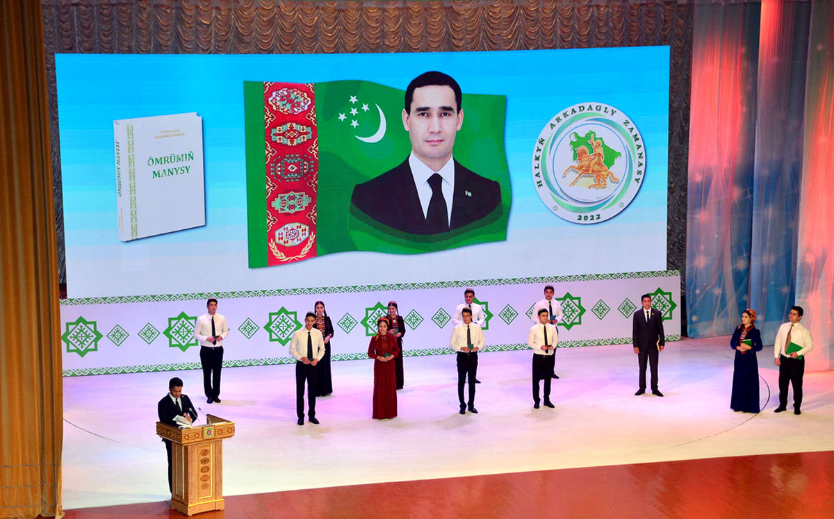 Gahryman Arkadagymyzyň «Ömrümiň manysy» atly kitabynyň tanyşdyrylyş dabarasy geçirildi