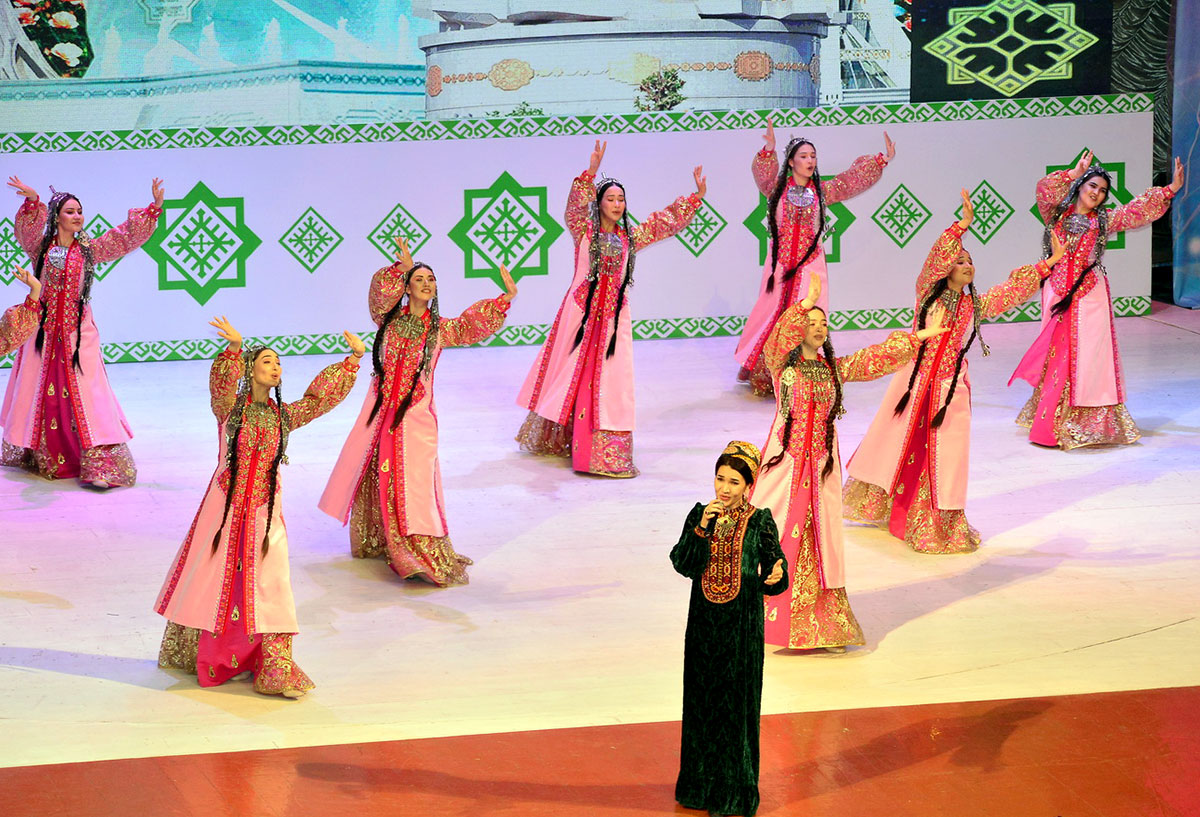 Gahryman Arkadagymyzyň «Ömrümiň manysy» atly kitabynyň tanyşdyrylyş dabarasy geçirildi