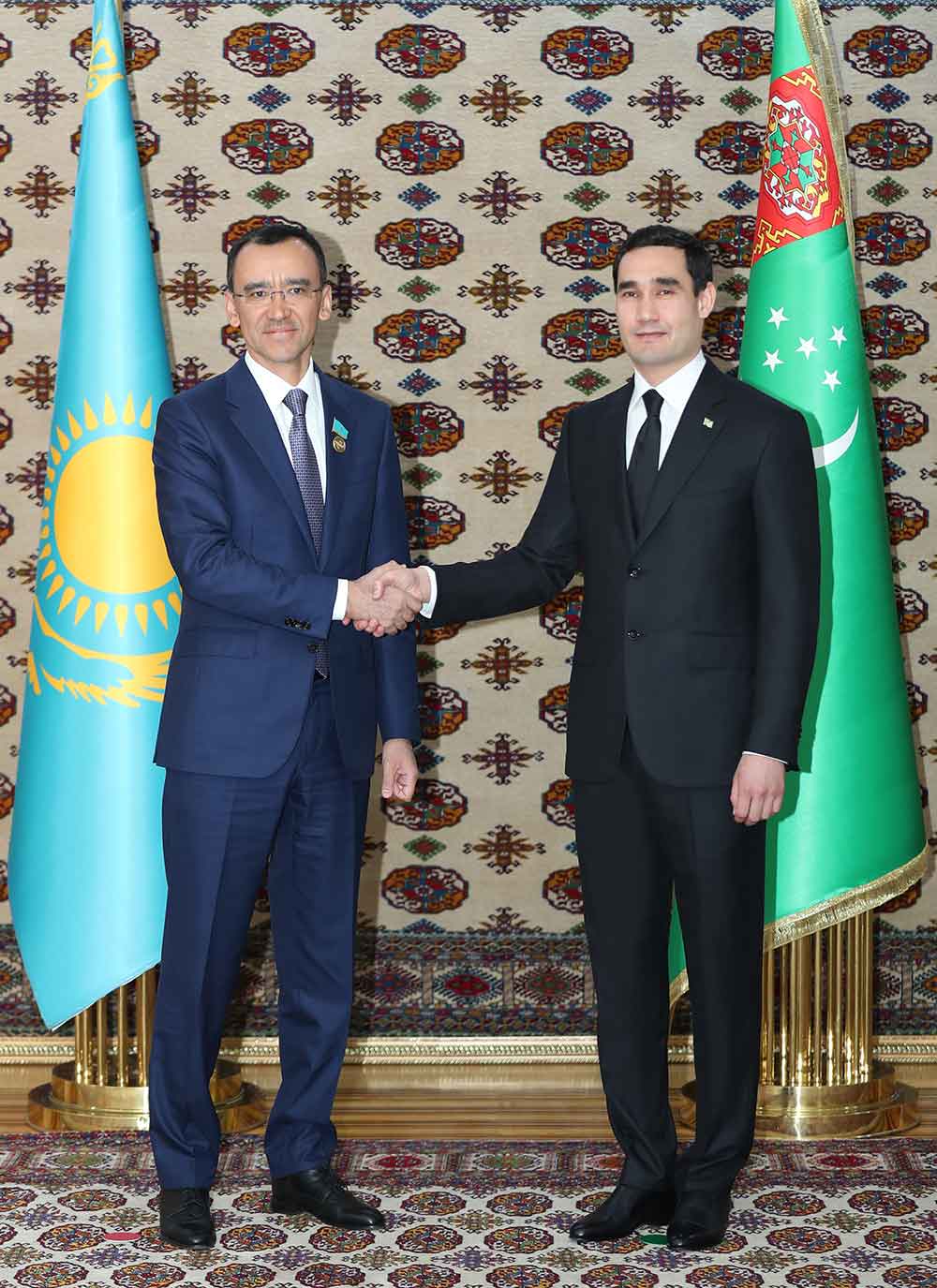 Türkmenistanyň Prezidenti Gazagystan Respublikasynyň Parlament Senatynyň Başlygyny kabul etdi