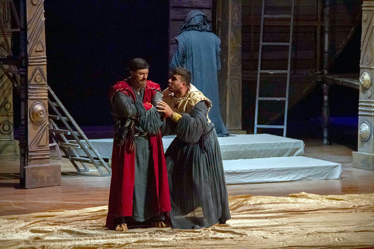 Легенда «Ноев ковчег» получила сценическое воплощение