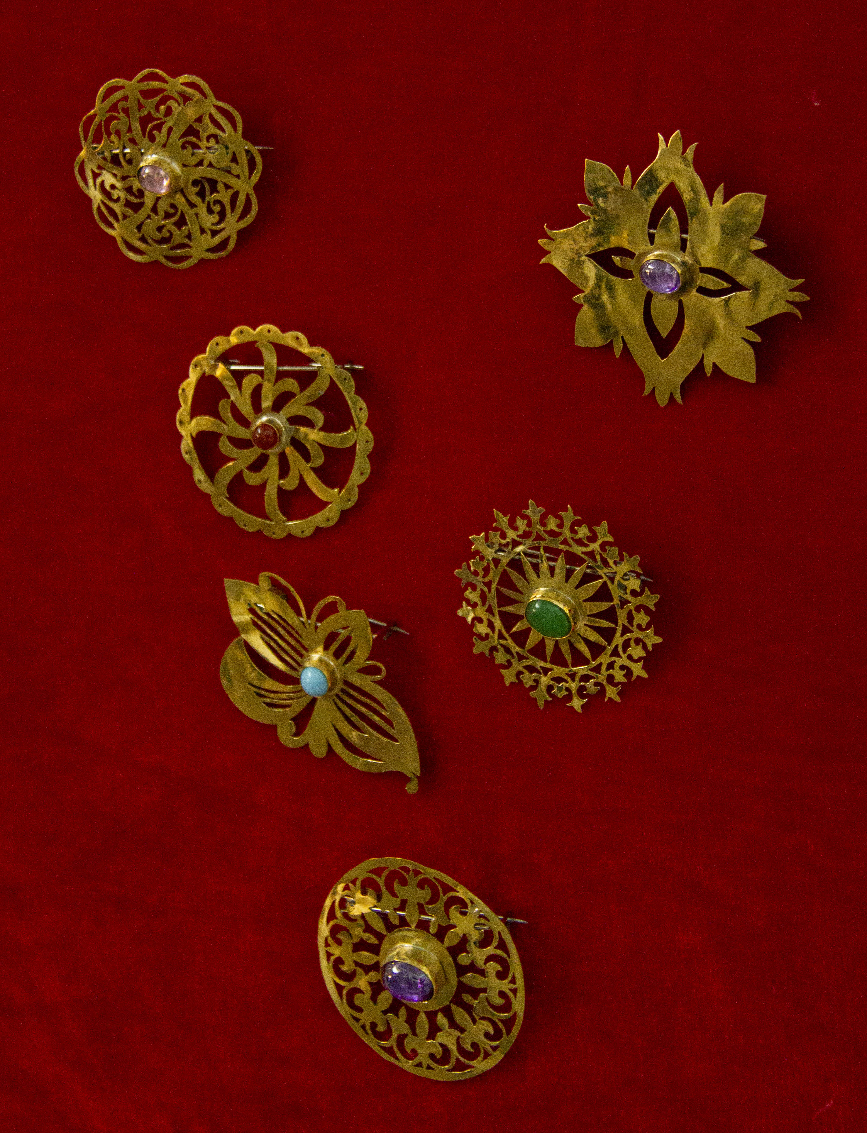 Çeperçilik mekdepleriniň uçurymlarynyň hoşlaşyk sergisi