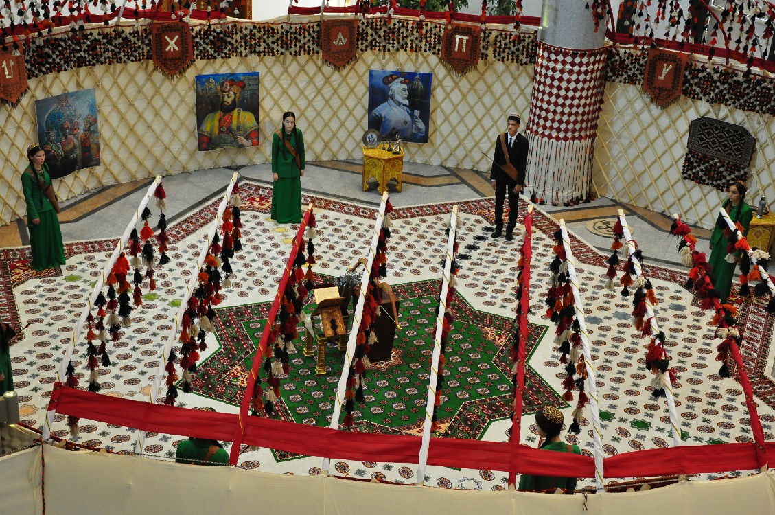 «Parahatçylygyň ýaş çaparlary»: bäsleşigiň ýarym finalyna gatnaşýanlar belli boldy