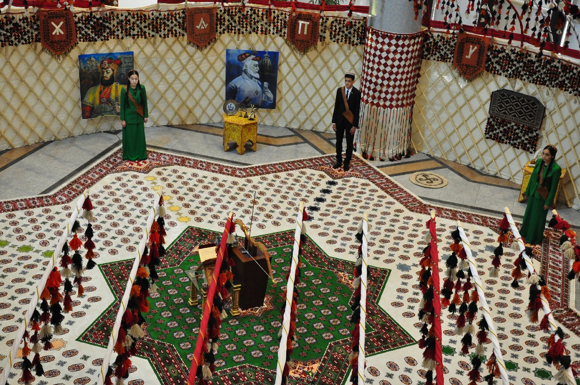 «Parahatçylygyň ýaş çaparlary»: bäsleşigiň ýarym finalyna gatnaşýanlar belli boldy