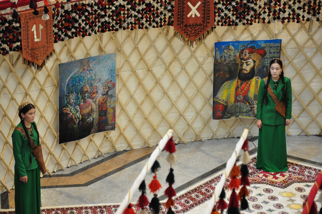 «Parahatçylygyň ýaş çaparlary»: bäsleşigiň ýarym finalyna gatnaşýanlar belli boldy