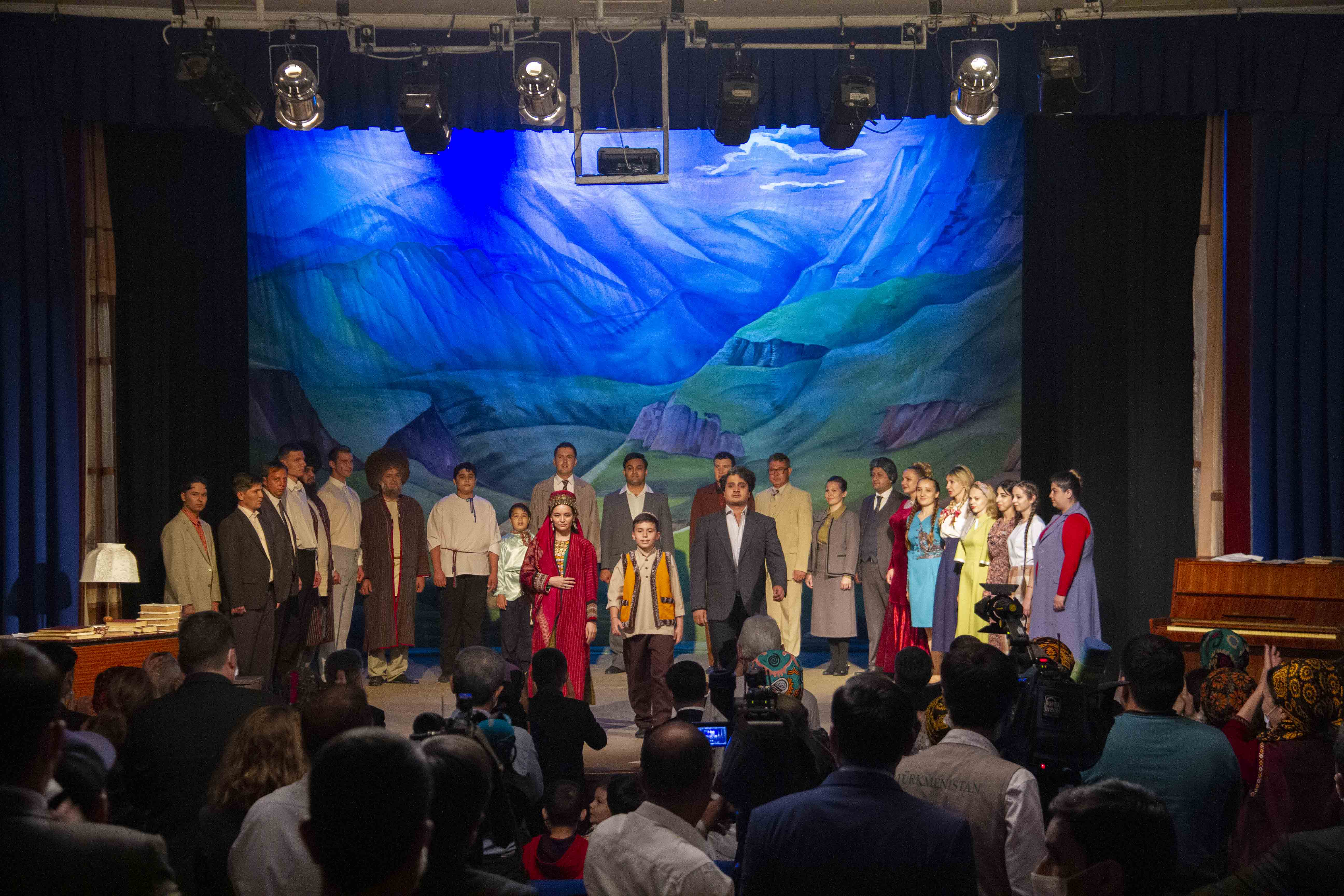 Нуры Халмамедов и струны его прекрасной души