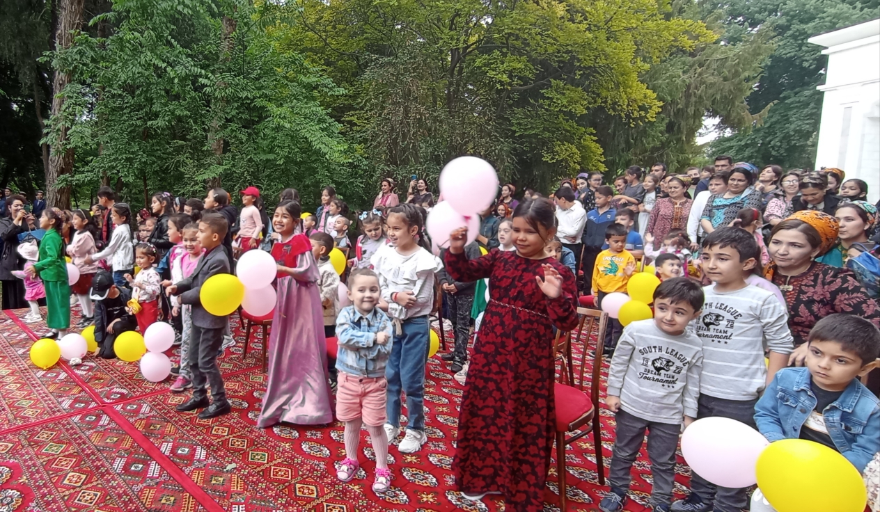 Halkara çagalar güni mynasybetli baýramçylyk konserti geçirildi