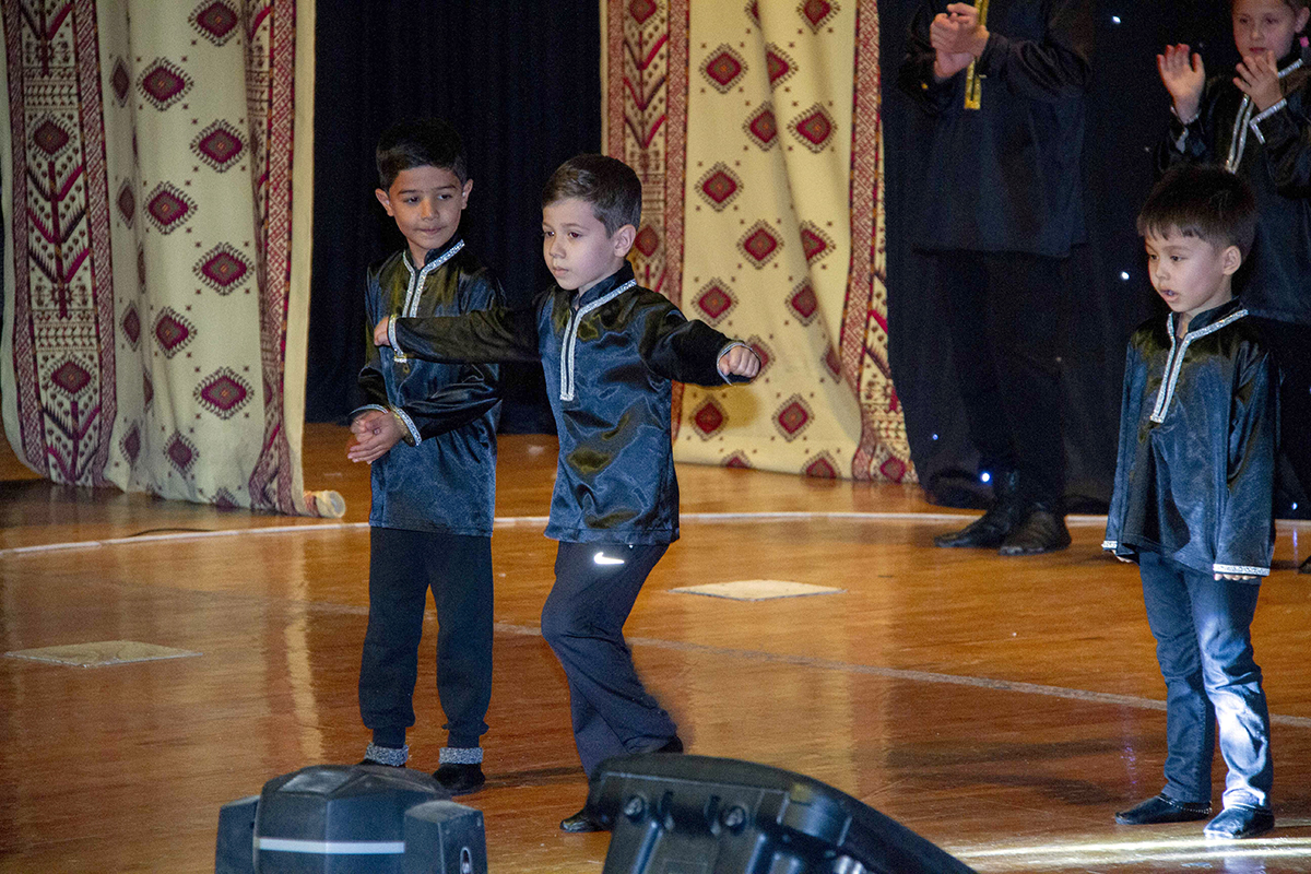 В Ашхабаде состоялся танцевальный концерт «Дети – цветы жизни!»