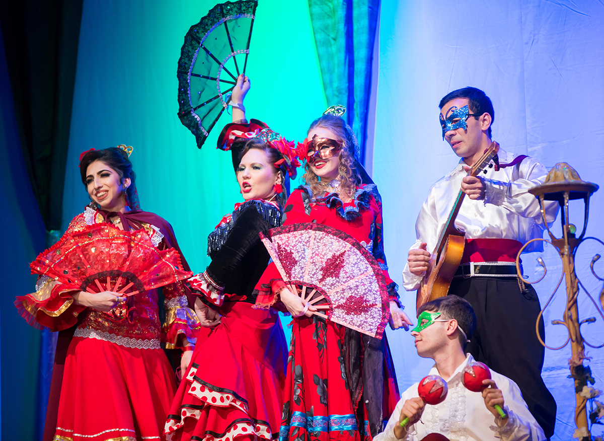 Ашхабадские театры приглашают на спектакли