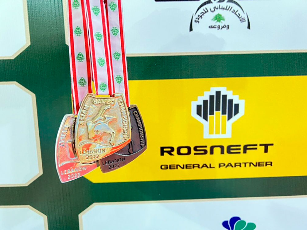 Türkmen samboçylary Aziýa çempionatynyň ilkinji gününde bäş medal gazandylar