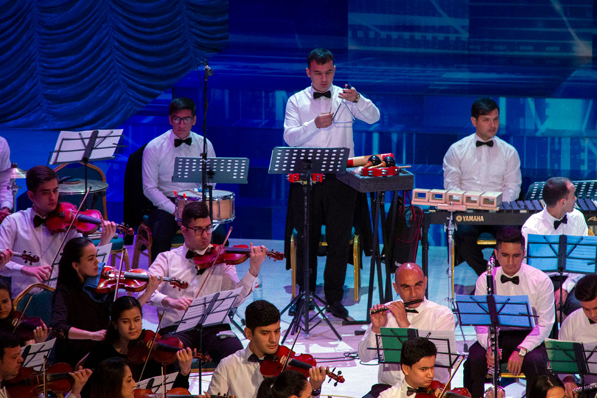 И вновь Расул Клычев, на этот раз - с Чиполлино!