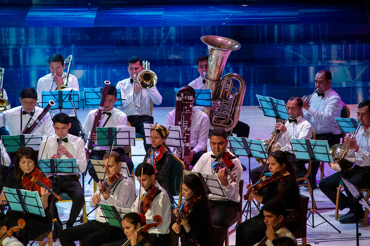 И вновь Расул Клычев, на этот раз - с Чиполлино!