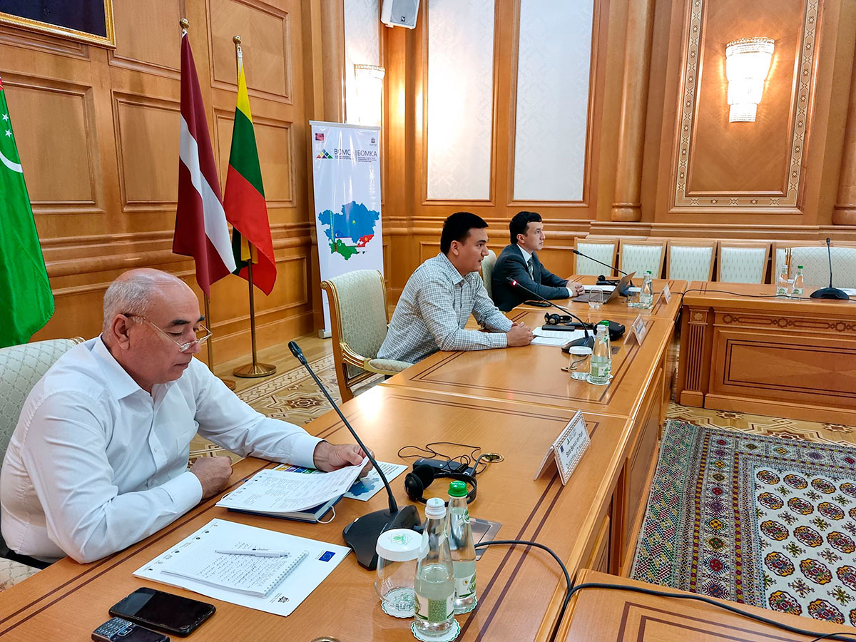 В Ашхабаде прошел очередной семинар для представителей ветеринарных и фитосанитарных органов