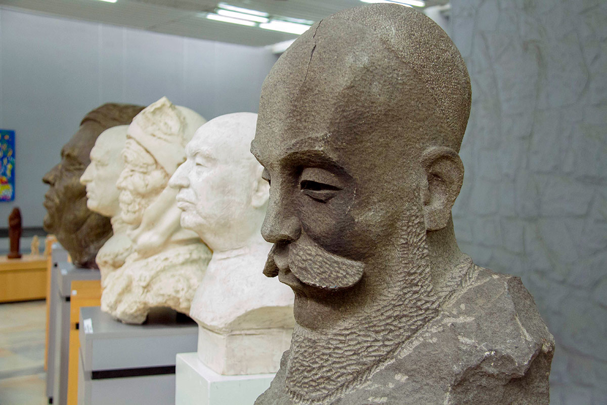 Ярмаммедовы: семейная преемственность в искусстве