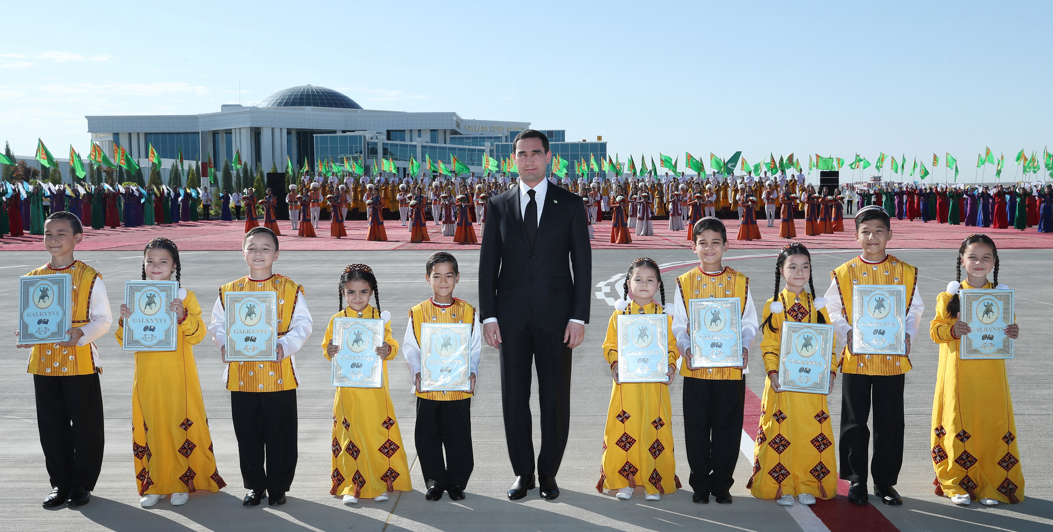 The holiday trip of the President of Turkmenistan to Lebap Velayat
