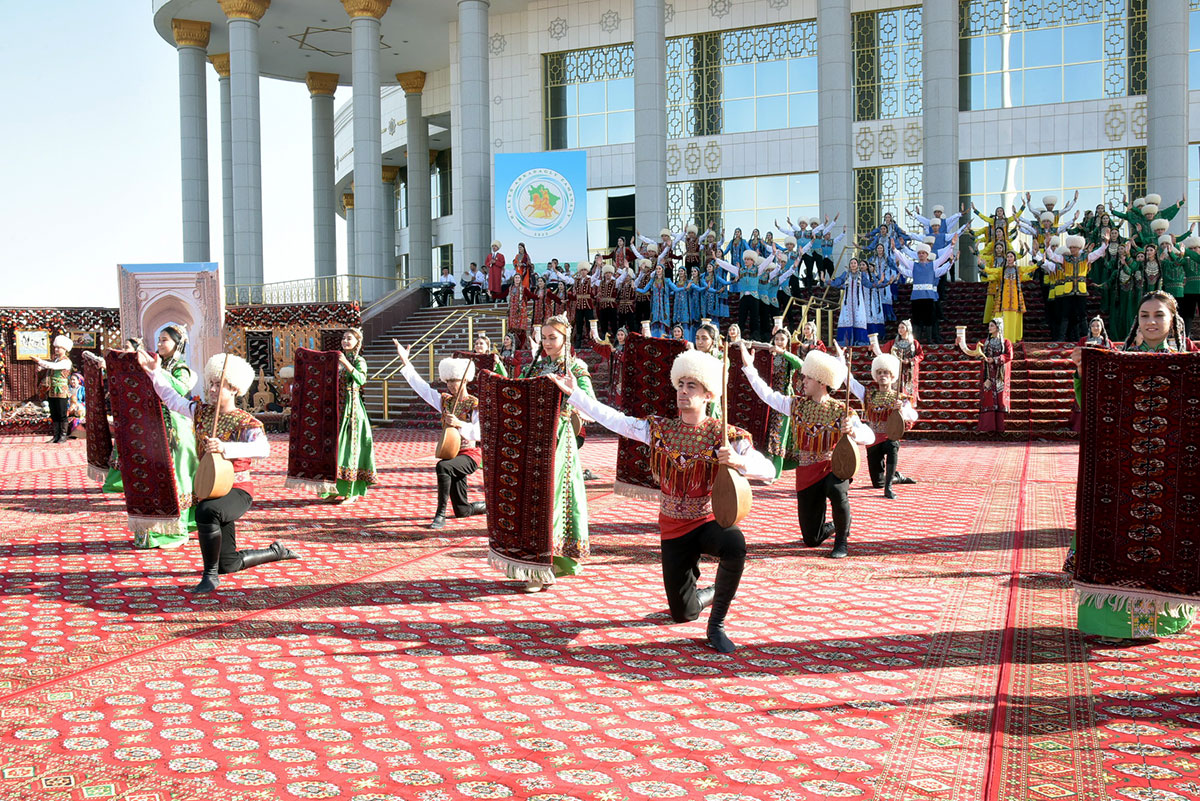 Торжественный старт культурного форума