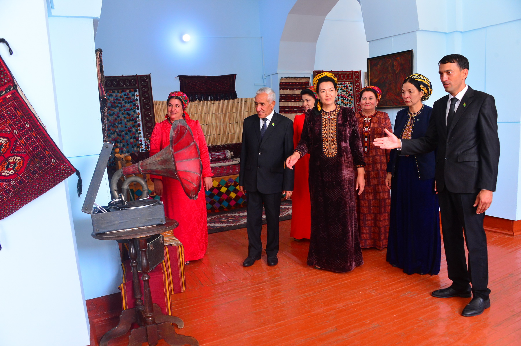 В истоках – сила и глубина современного искусства