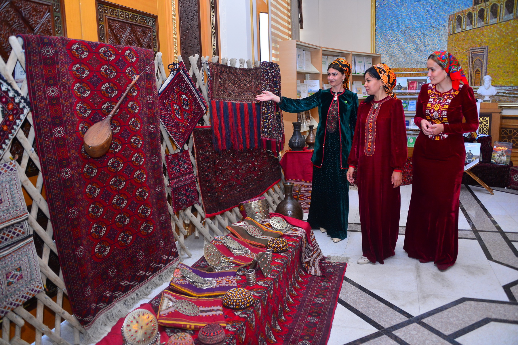 В истоках – сила и глубина современного искусства