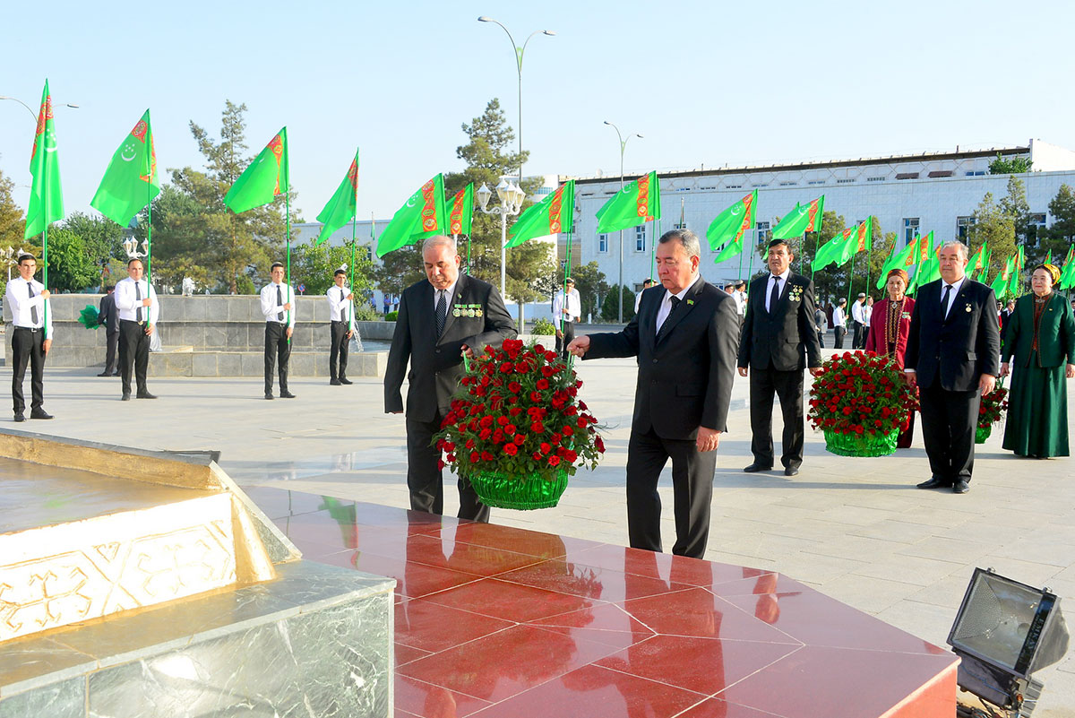 Во славу туркменского искусства эры Возрождения новой эпохи могущественного государства