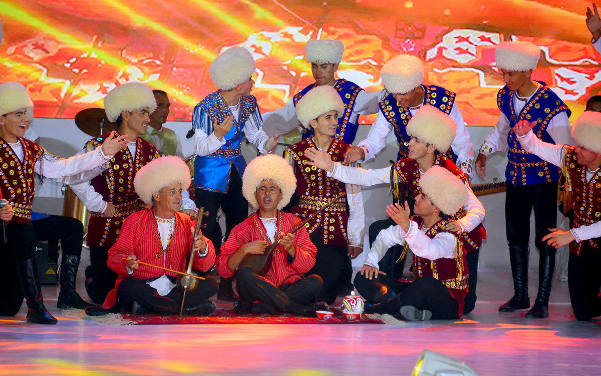 Во славу туркменского искусства эры Возрождения новой эпохи могущественного государства