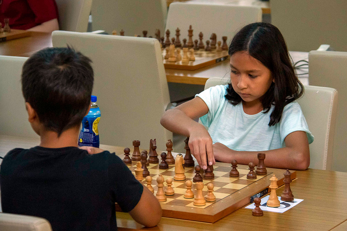 За доской не только дипломаты