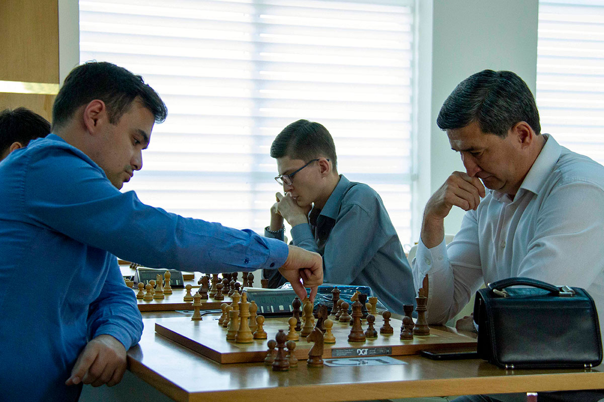 За доской не только дипломаты