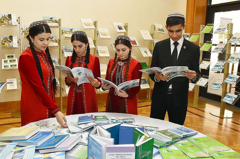 Admission campaign-2022 continues in the universities of the country