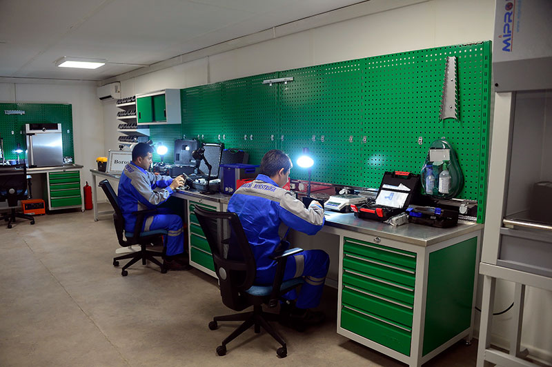 Hormatly Prezidentimiz Serdar Berdimuhamedow täze ýokary tehnologiýaly desganyň açylyş dabarasyna gatnaşdy