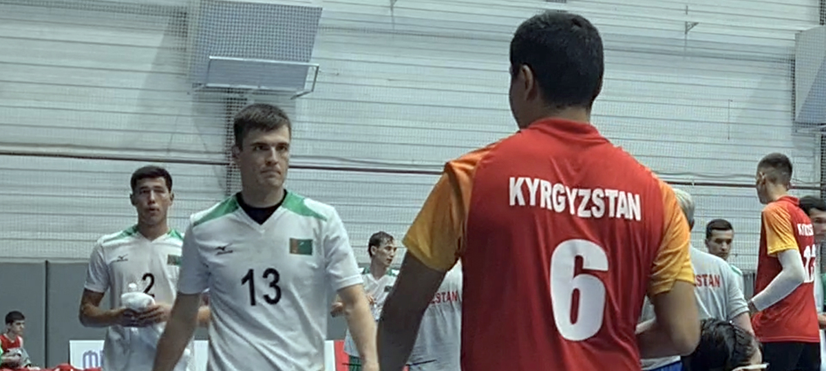 Türkmen woleýbolçylary Merkezi Aziýanyň Çagyryş Kubogynyň kümüş medalyna eýe boldular