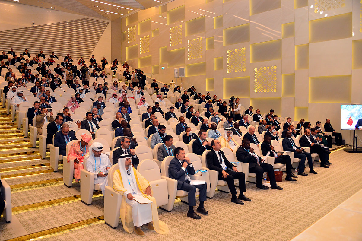 Türkmenistanda deňze çykalgasy bolmadyk ösüp barýan döwletleriň ulag ministrleriniň maslahaty guraldy