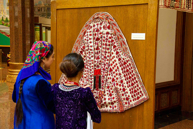 Искусная туркменская вышивка – гордость нации